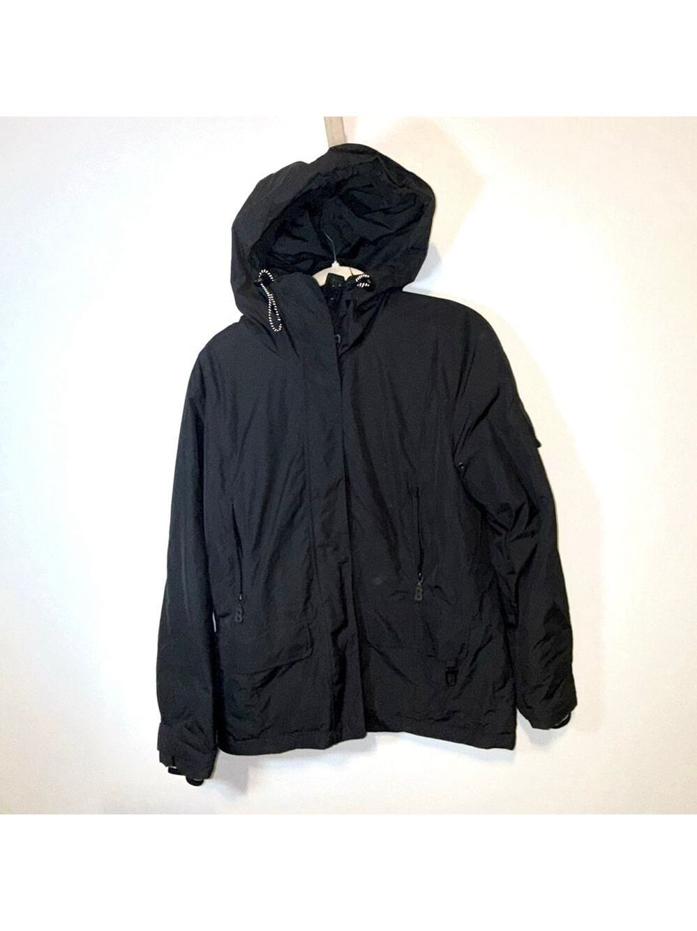 Bogner Black Hooded ski performance Jacket Size 8